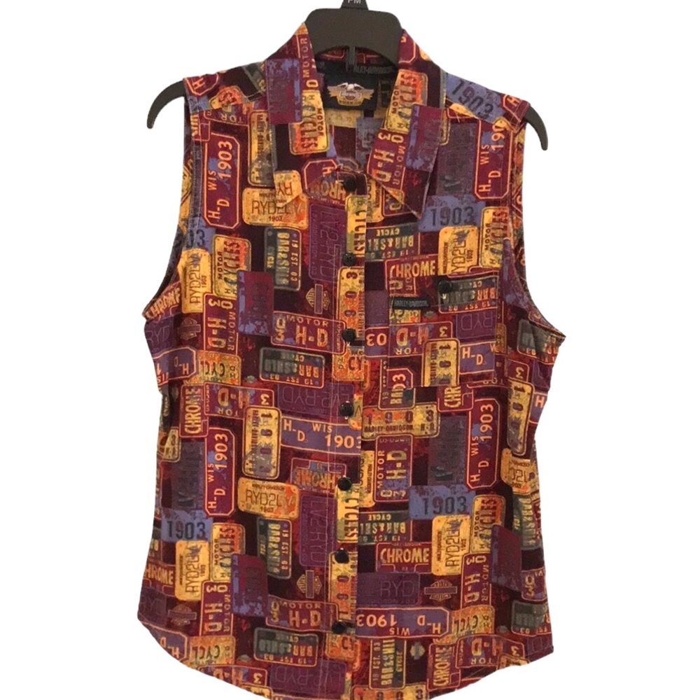 Harley Davidson license plate theme sleeveless blouse size small